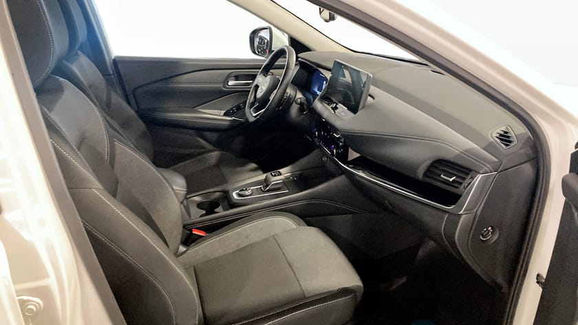 Bild 3 av Nissan Qashqai MHEV 158 XTRONIC 4WD N-CONNECTA 12.3" TFT