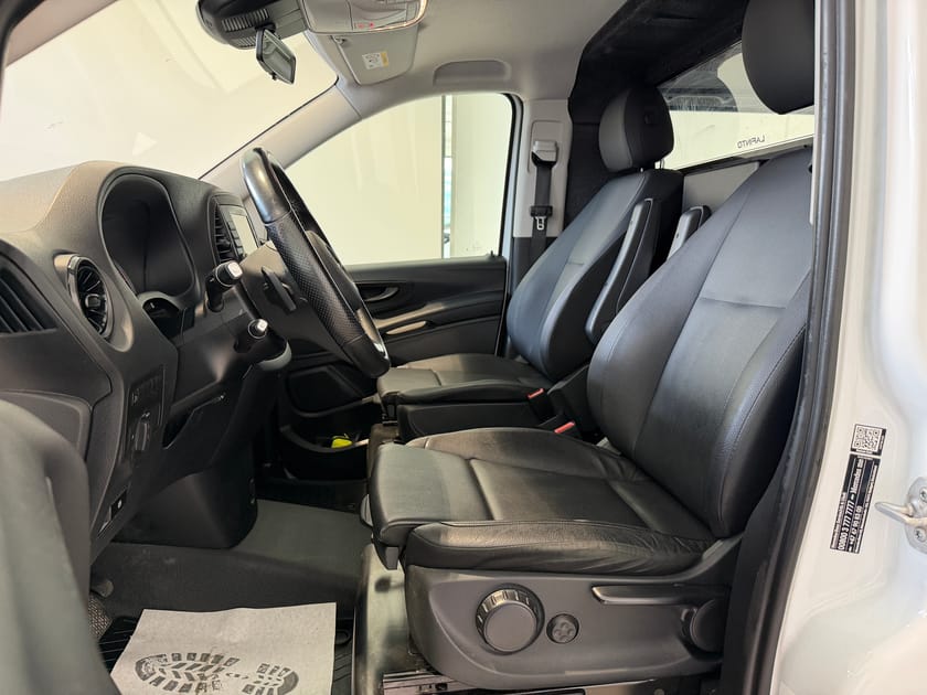 Bilde 5 av Mercedes-Benz Vito 119 CDI 4x4 3.0t V119 A2 4M/2-SETER/VARMER/SKYVEDØRER BEGGE SIDER