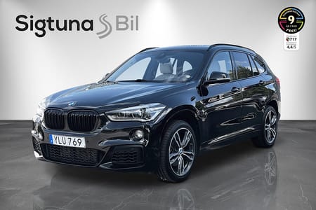 BMW X1 xDrive25i M Sport / Panorama / Drag / Läder / Head Up