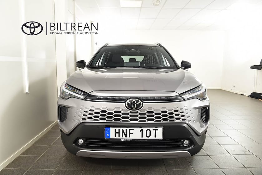 Bild 5 av Toyota Corolla Cross Hybrid 1.8 Elhybrid Style Backkamera Carplay Rattvärme MOMS