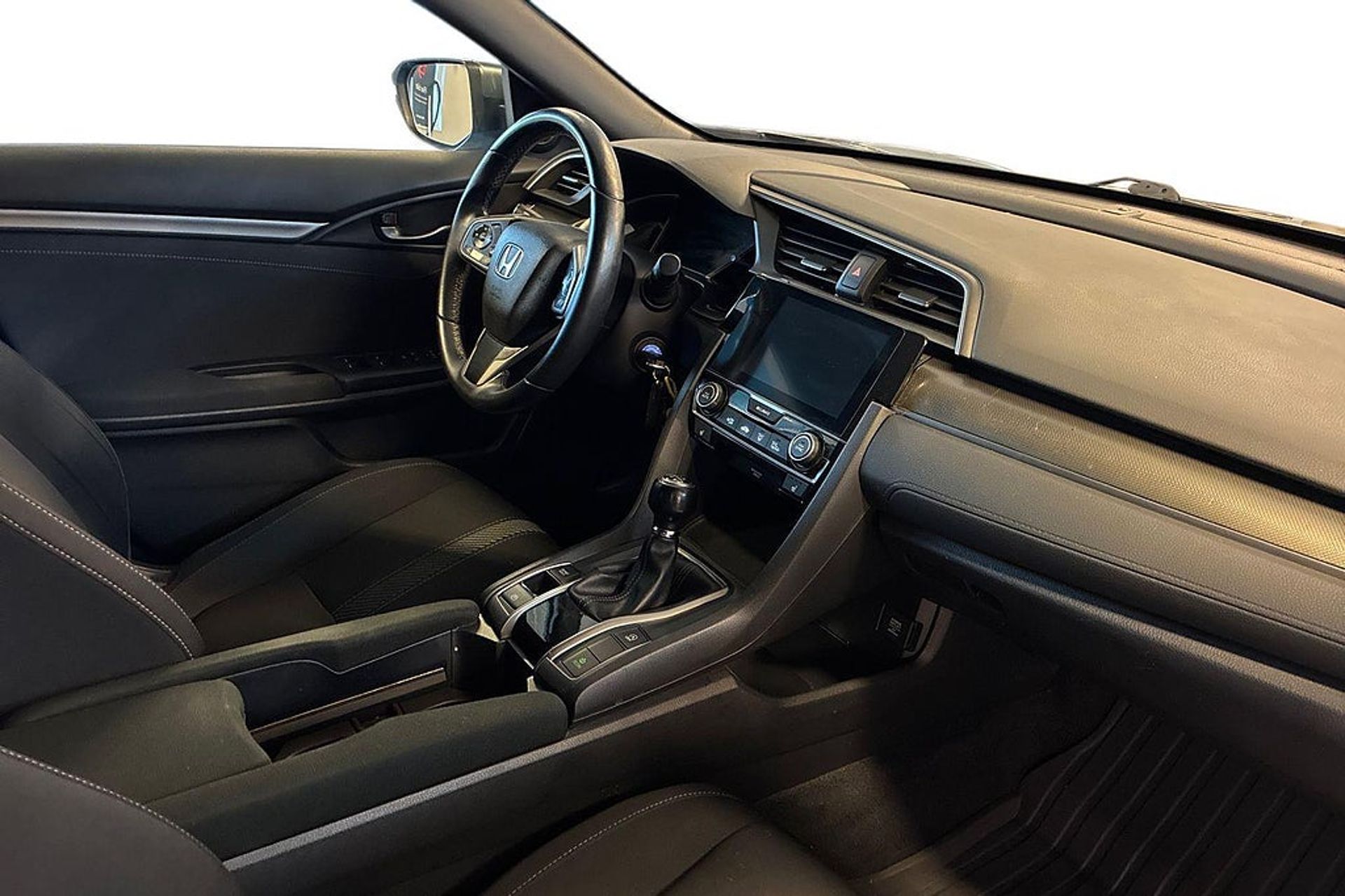 Honda Civic 1.0 Turbo Elegance 2017, photo 10/10