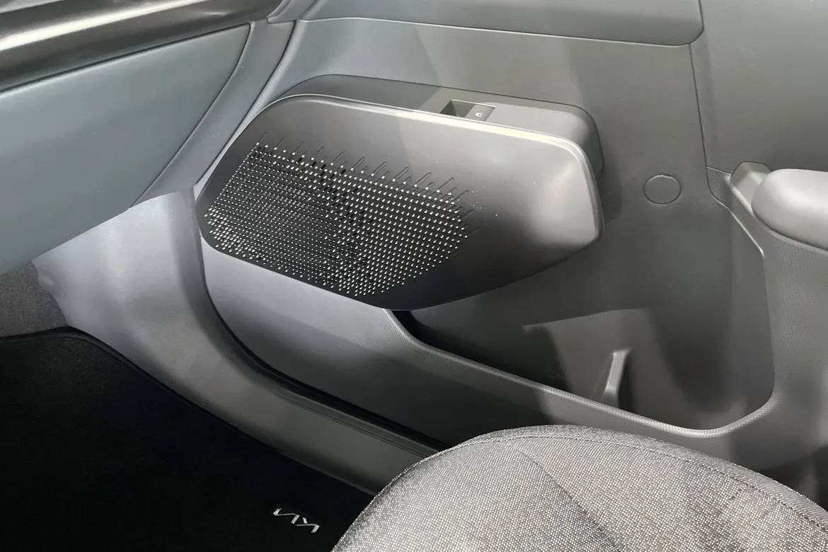 picture of a car