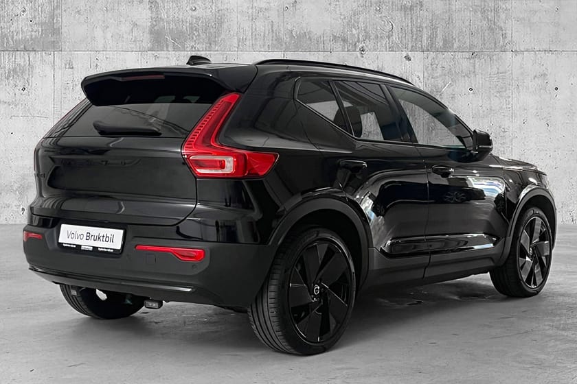 Bilde 5 av Volvo EX40 Twin Motor Performance P Ultra Perf Black Edt KROK|PANO|20"|PIXEL|360|H&K