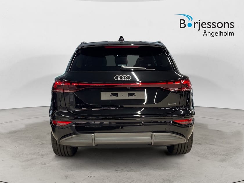 Bild 4 av Audi Q6 e-tron quattro SUV  315 KW
