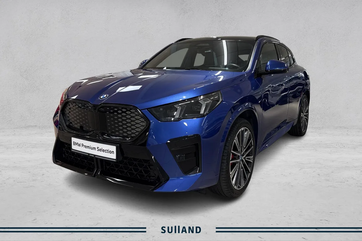 Bilde av BMW iX2 xDrive30