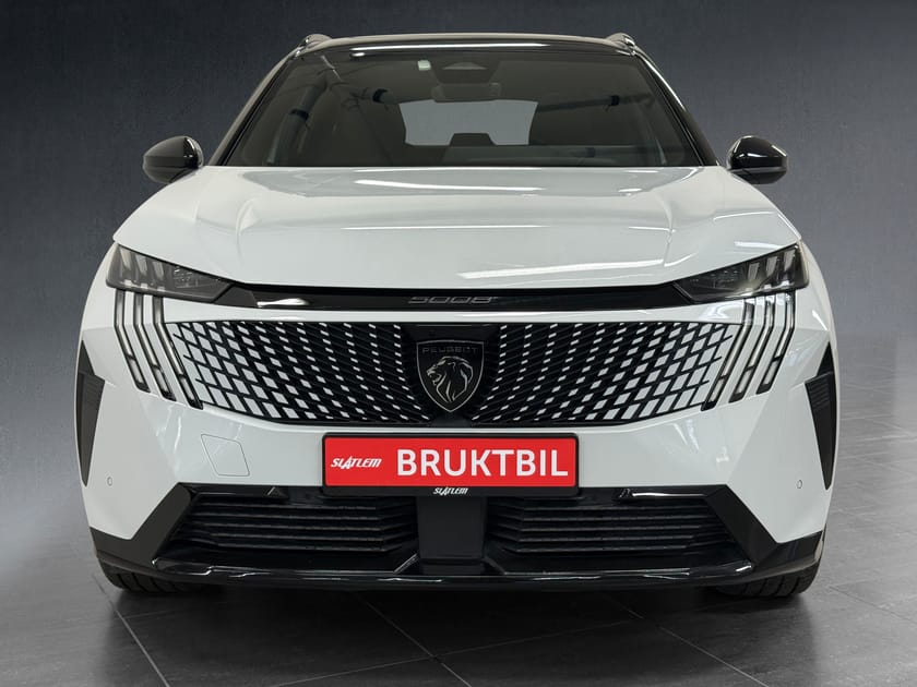 Bilde 2 av Peugeot E-5008 Dual Motor GT+ 4x4|7.SETER/NAVI/ACC/360/PANO/LEDMATRIX/AGR/KROK++