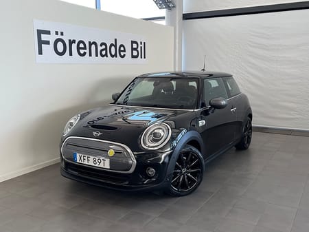 MINI Cooper SE HUD H/K Komfortöppning Backkamera Nav 4,95% ränta
