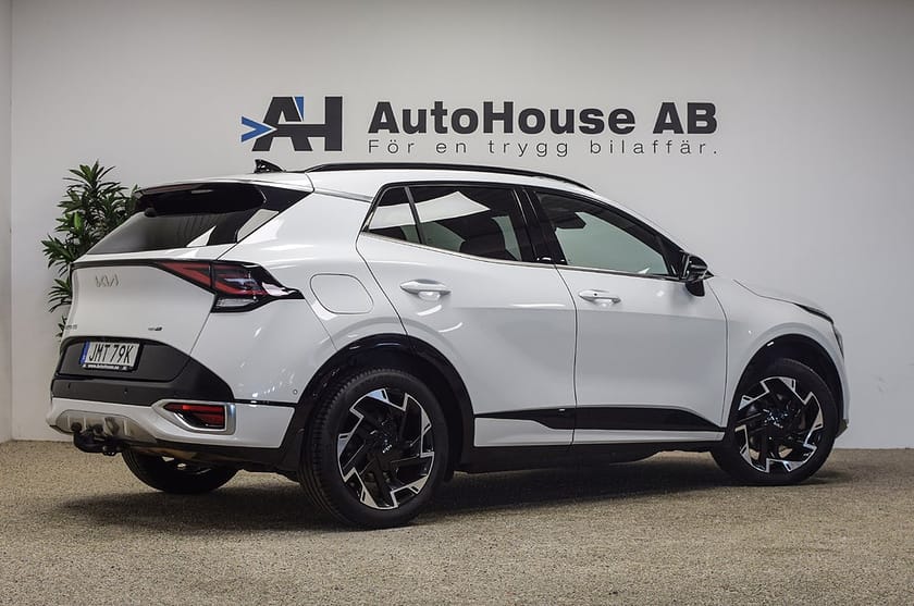 Bild 2 av Kia Sportage PHEV GT-Line Pano H/K 360 BLIS Keyless Drag