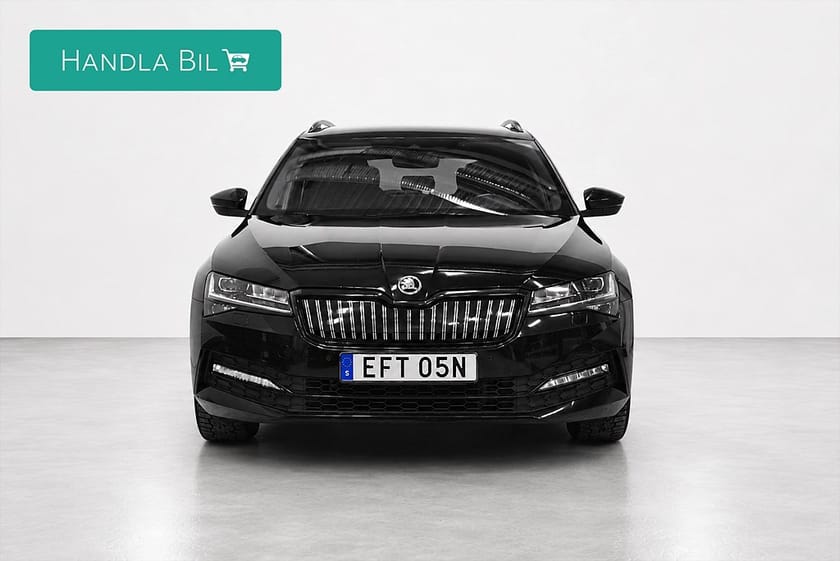 Bild 3 av Škoda Superb iV Kombi 1.4 TSI Plug-in Sportline Drag P-Värm Rattv 218hk