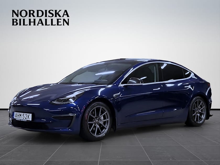 Bild 3 av Tesla Model 3 Standard Range Plus Pano
