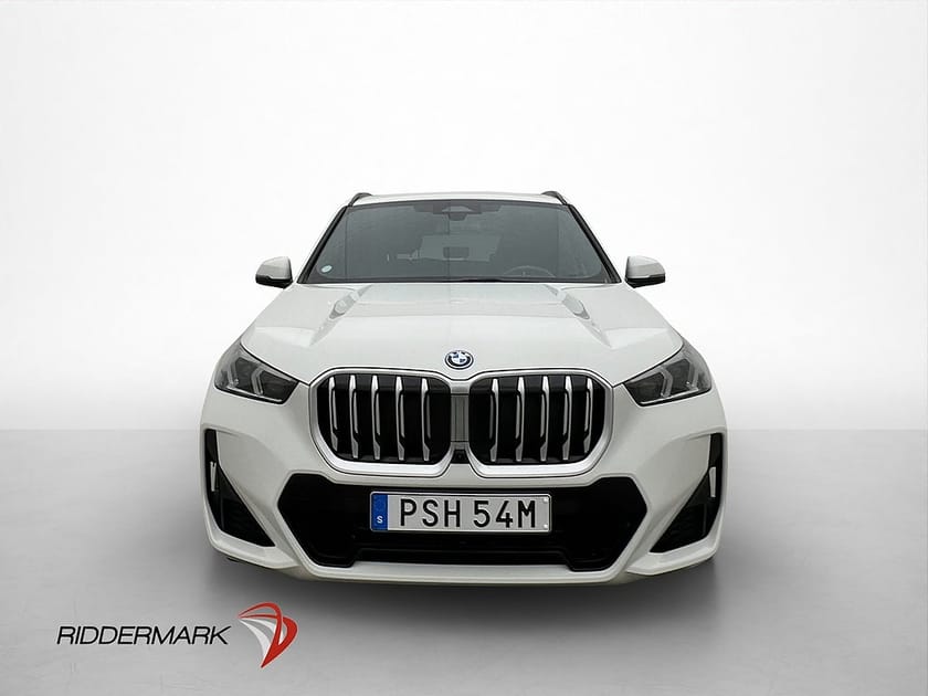 Bild 2 av BMW X1 xDrive25e M Sport Wide H/K HuD 360° Drag Moms