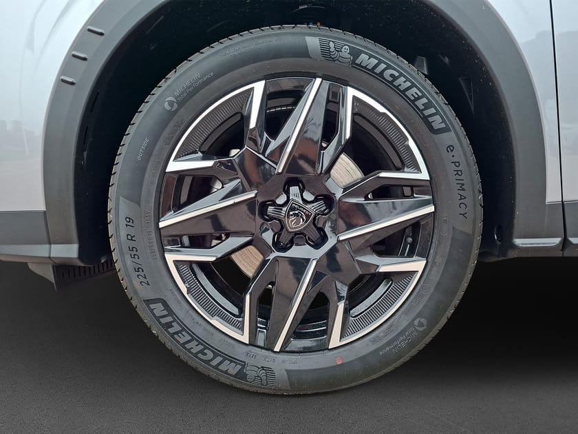 Bild 5 av Peugeot 5008 Hybrid 145