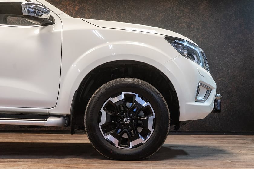 Bild 5 av Nissan Navara Dubbelhytt 2.3 dCi 4WD Tekna | MOMS | Flaklock | Diffspärr | 360