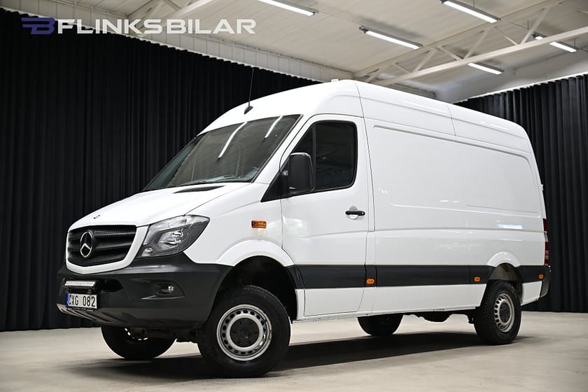 Bild 1 av Mercedes-Benz Sprinter 316 BlueTEC 4MATIC Skåpbil 163HK Inredd|Drag|Värmare