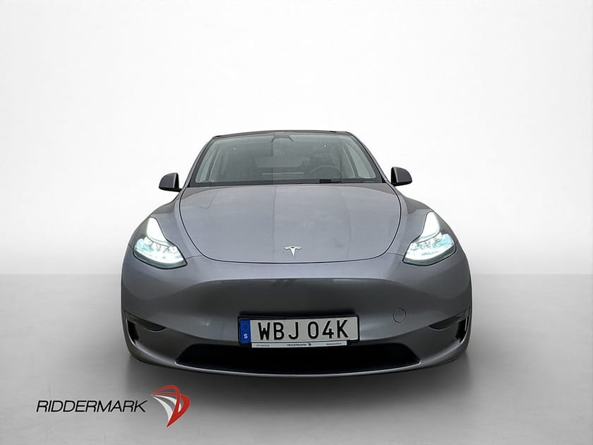 Bild 3 av Tesla Model Y Performance Värmepump Drag AP Pano Svensksåld