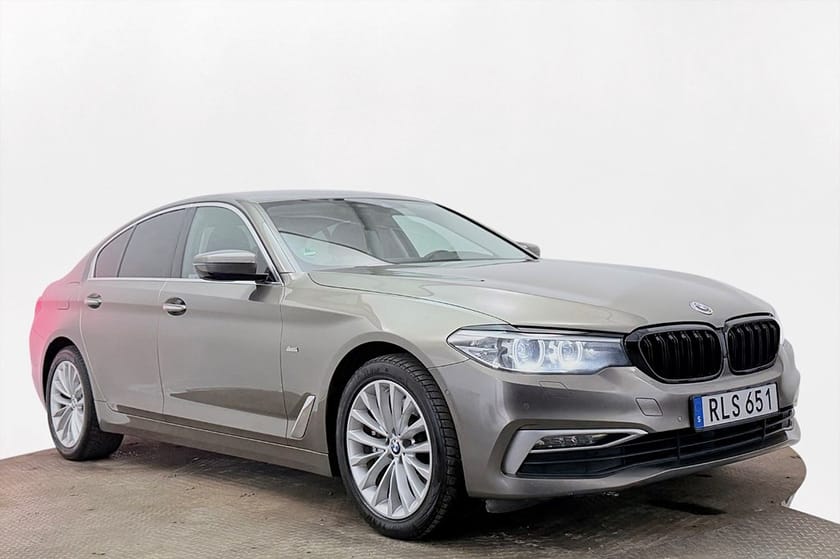 Bild 4 av BMW 530i Sedan Sport Drag Delläder Navi Kamera Värmare H/K