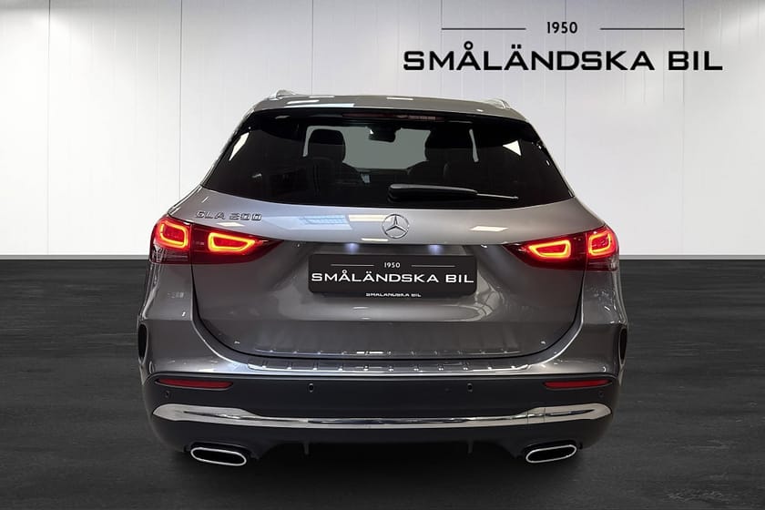 Bild 5 av Mercedes-Benz GLA 200 AMG Line Panorama Darg 163hk