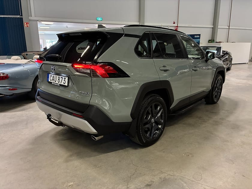 Bild 3 av Toyota RAV4 Hybrid AWD-i E-CVT Adventure Edt |Drag|Skinn|V-hjul