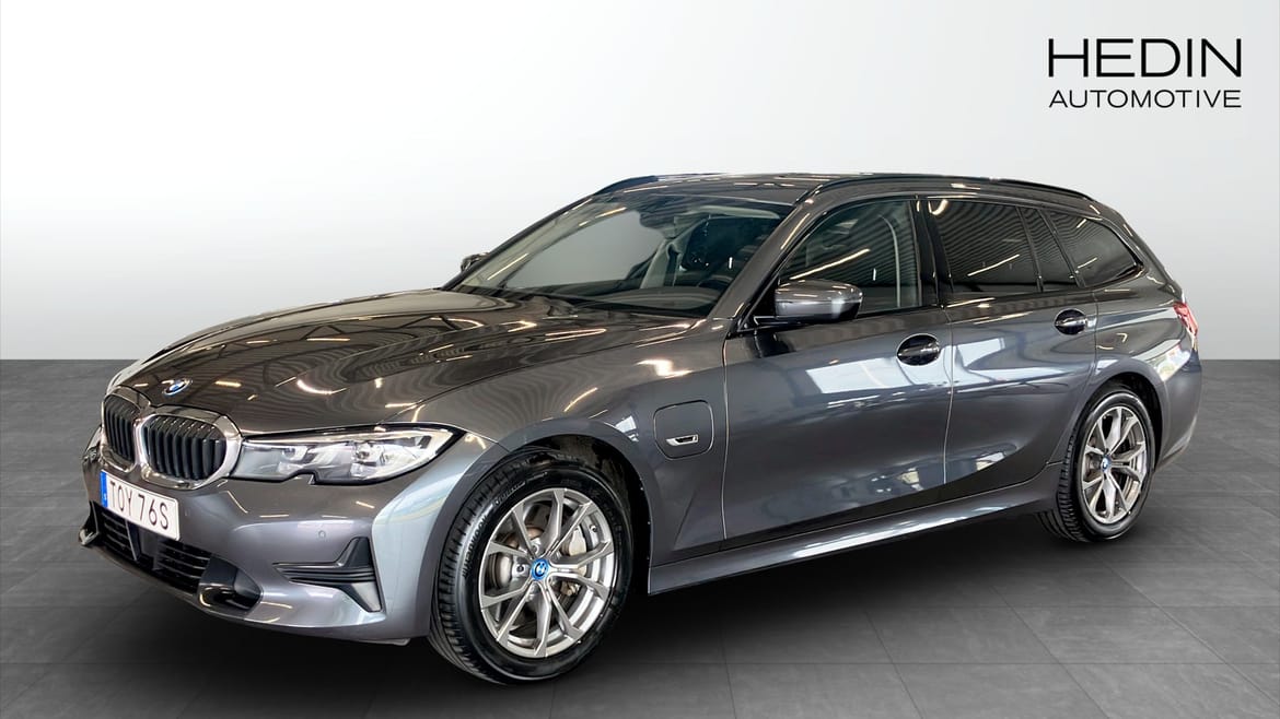 BMW 330e Touring Steptronic, 292hp, 2022