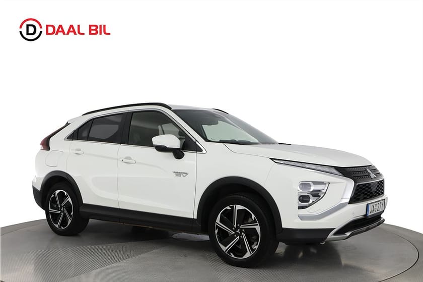 Bild 4 av Mitsubishi Eclipse Cross PHEV 2.4 4WD 13,8 kWh 188HK FLEET B-KAMERA APP-CONNECT