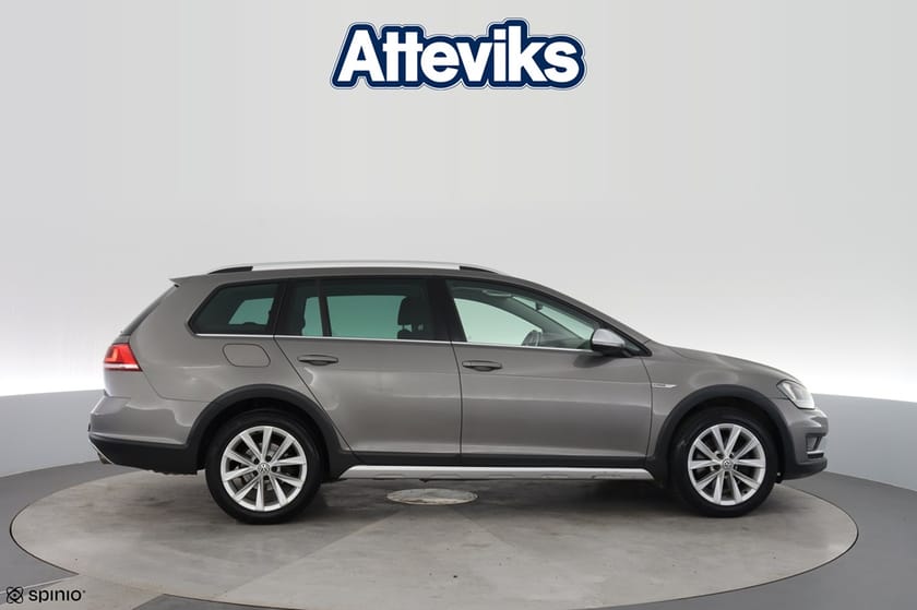 Bild 2 av Volkswagen Golf Alltrack TSI 180 4motion DSG *Drag/Backkamera*