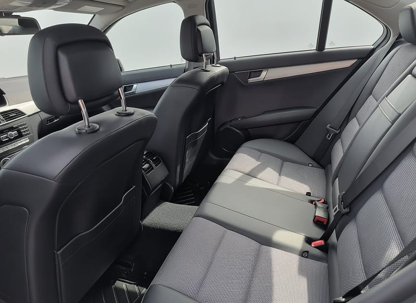 Bild 5 av Mercedes-Benz C 220 CDI BE BlueEFFICIENCY 7G-Tronic Plus Avantgarde Euro 5