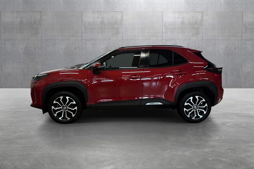 Bilde 2 av Toyota Yaris Cross Hybrid AWD-i 1,5 Bensin Automat Active Tech