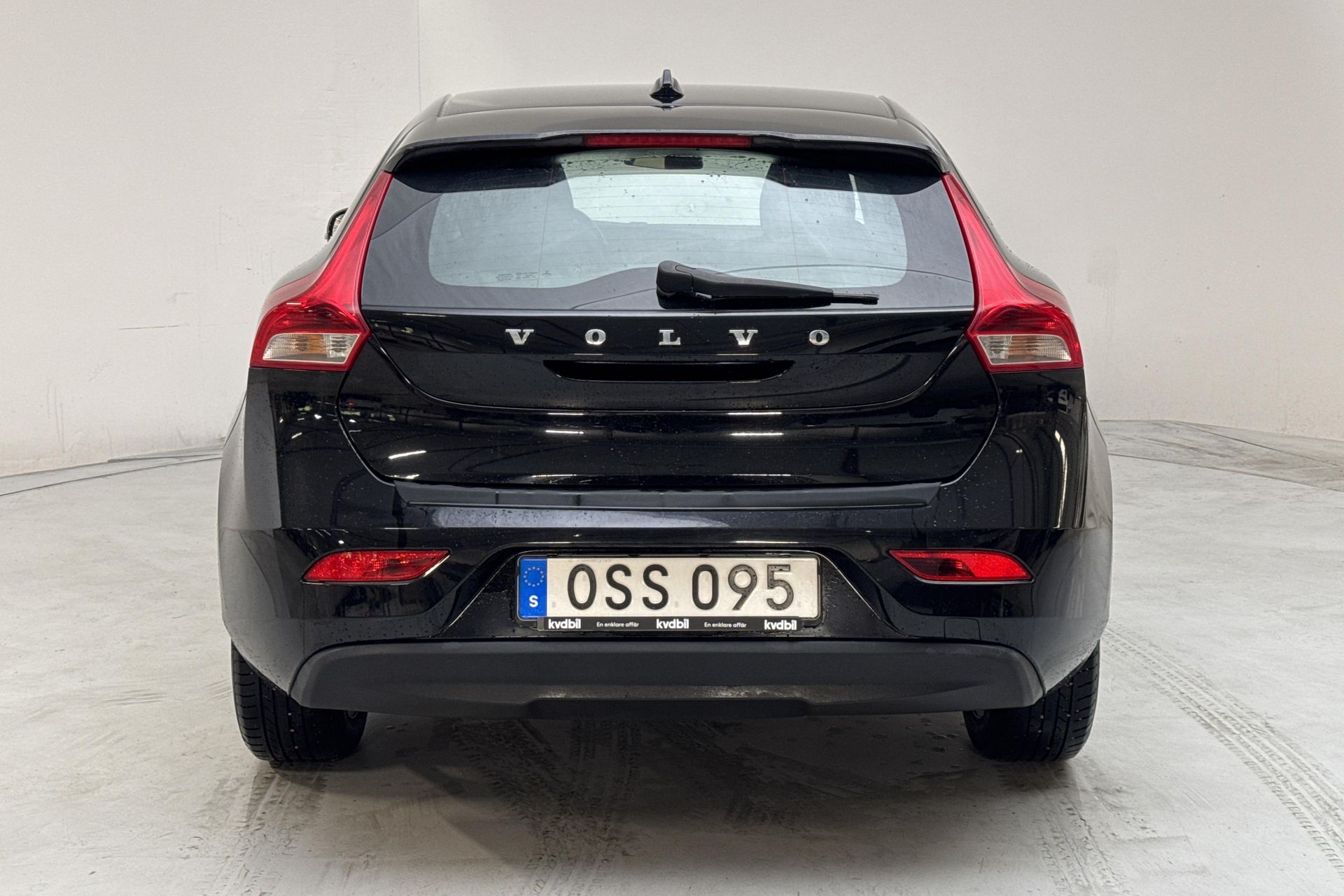 Volvo V40 D2 2015, photo 6/10