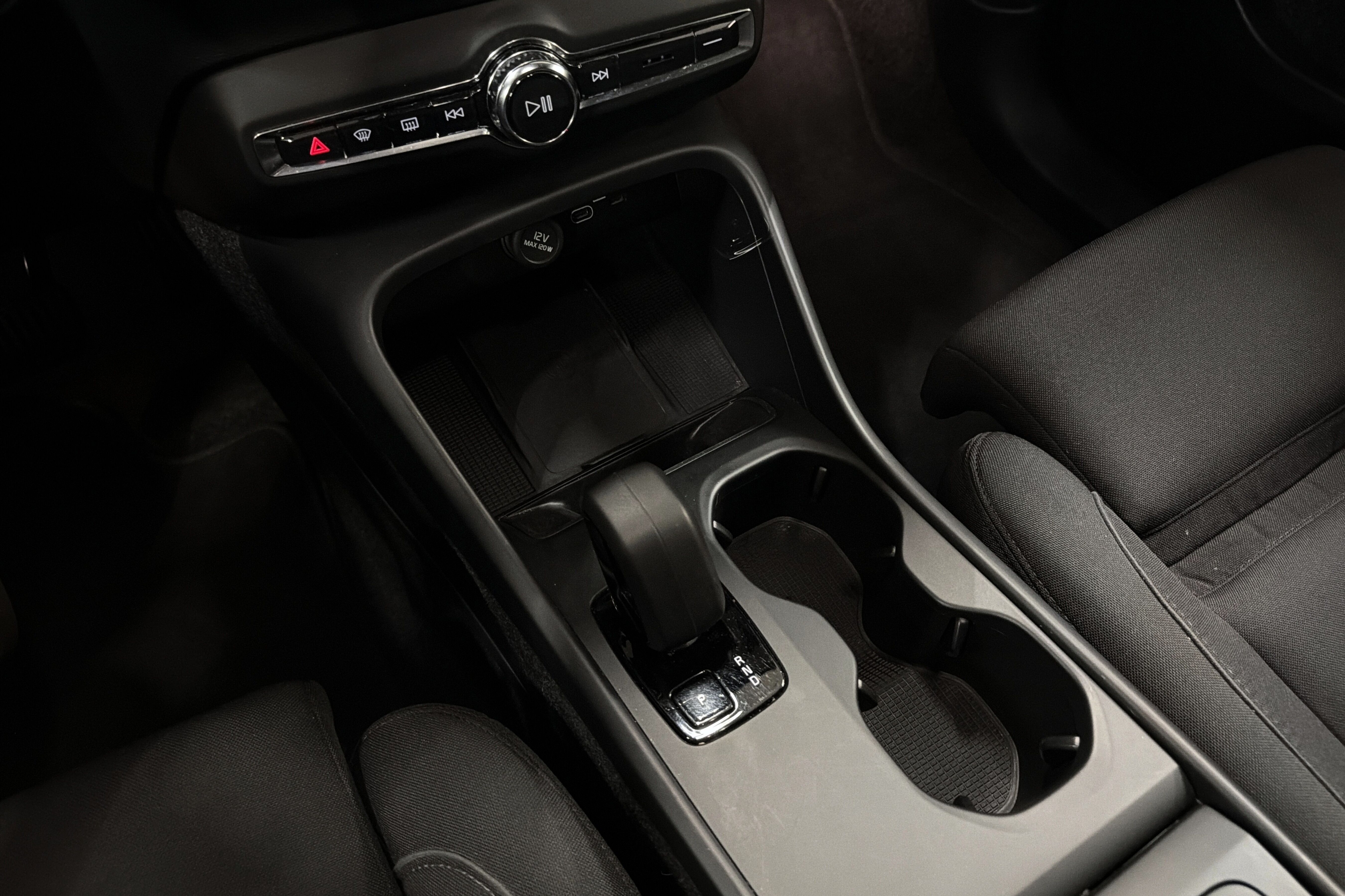 Volvo EX40 Twin Motor Performance bilde 16