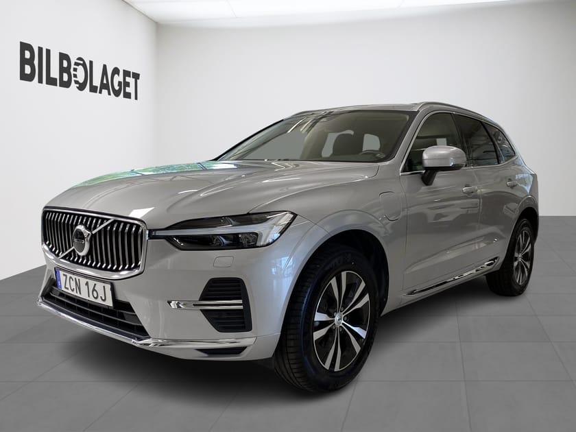 Bild 1 av Volvo XC60 T6 Core Edition | Dragkrok | Ljuspaket