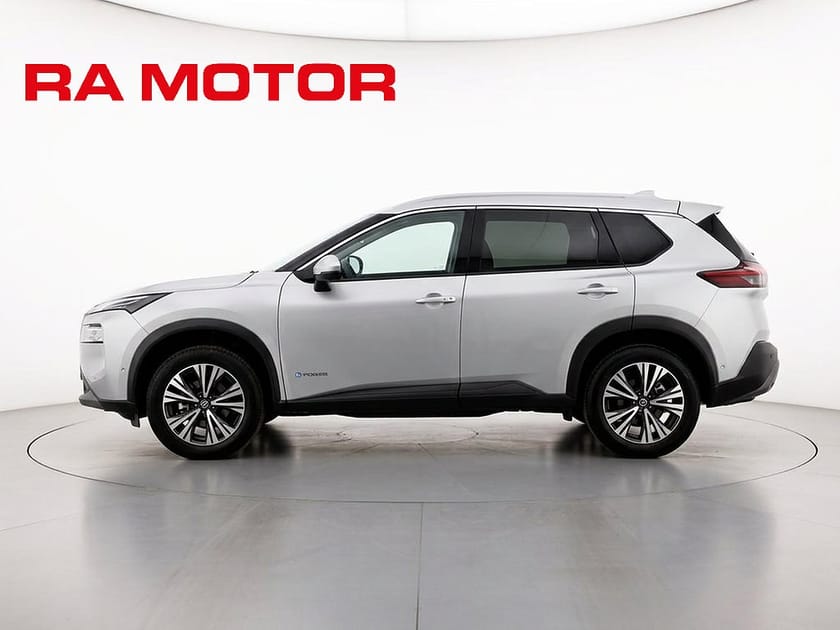 Bild 2 av Nissan X-Trail e-4ORCE 214hk | N-Connecta | 7-sits| Navi | 360 Kamera