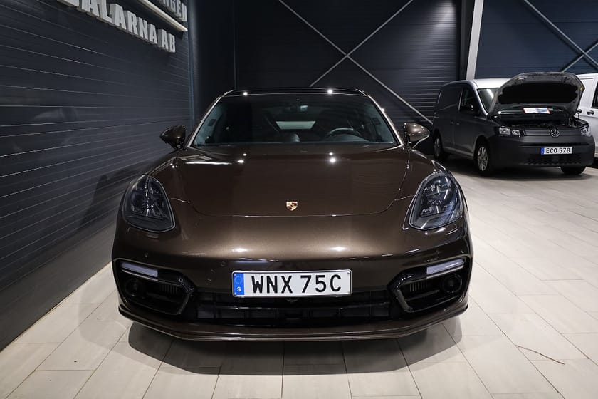 Bild 2 av Porsche Panamera Turbo S E-Hybrid PDK 680Hk 4wd