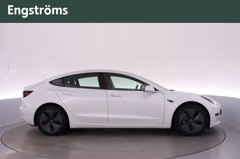 Bild 3 av Tesla Model 3 Standard Range Plus 325Hk Dragkrok/panorama