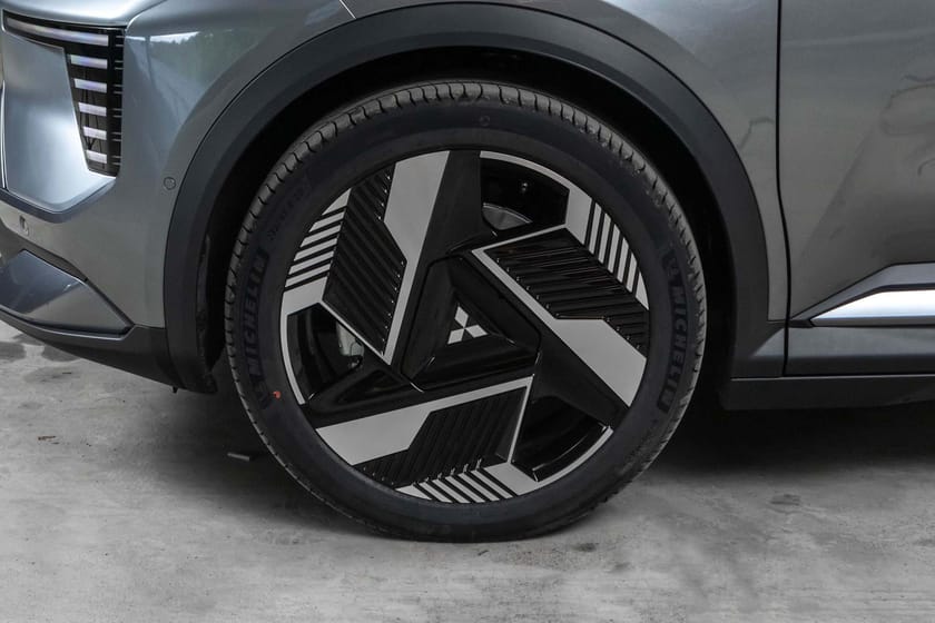 Bilde 3 av Mitsubishi Eclipse Cross Instyle 635km WLTP 8års garanti