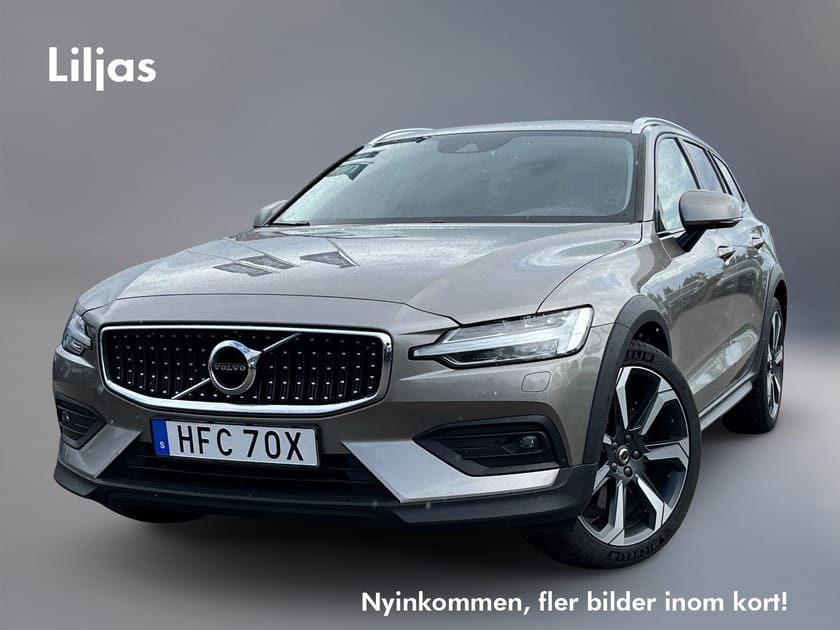 Bild 1 av Volvo V60 Cross Country B4 AWD Diesel Adv SE
