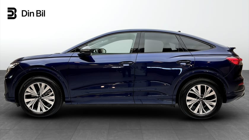 Bild 2 av Audi Q4 45 Sportback e-tron quattro 286HK NAV Backkamera Black Optik