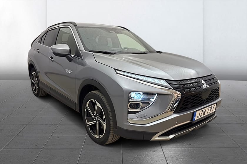 Bild 3 av Mitsubishi Eclipse Cross PHEV 2.4 AWD Delläder Kamera Keyless 188hk