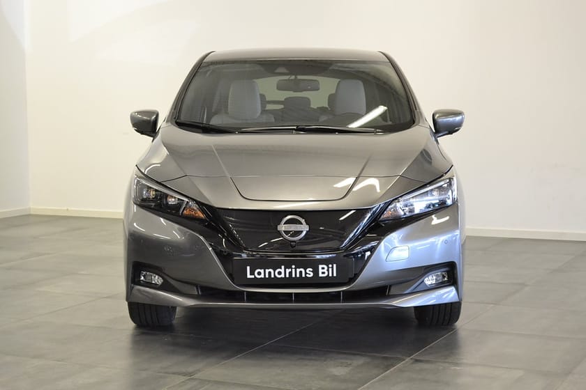Bild 2 av Nissan Leaf N-Connecta 40 kwh 360°Kam V-Hjul Värmepump