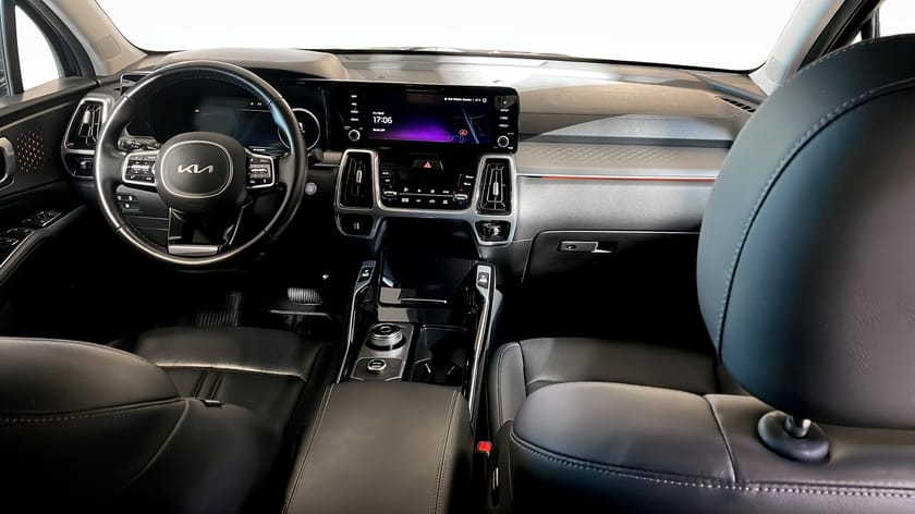 Bild 4 av Kia Sorento PHEV ADVANCE 265Hk / Kamera / Drag / 7 sits