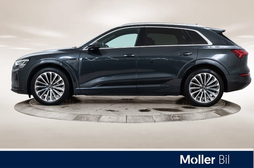 Bilde 2 av Audi Q8 50 e-tron quattro advanced