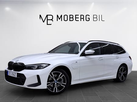 BMW 330e xDrive Touring