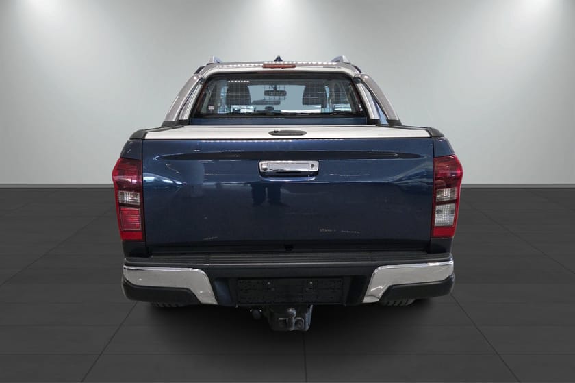 Bilde 5 av Isuzu D-Max Dobbelcab LAV KM!!\3,5T hengervekt\Mountain Top\Frontbøyle