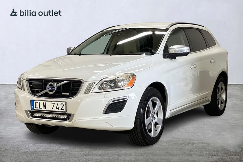 Bild 1 av Volvo XC60 D3 AWD R-Design 163hk Drag BLIS Läder P-värm KamremBytt