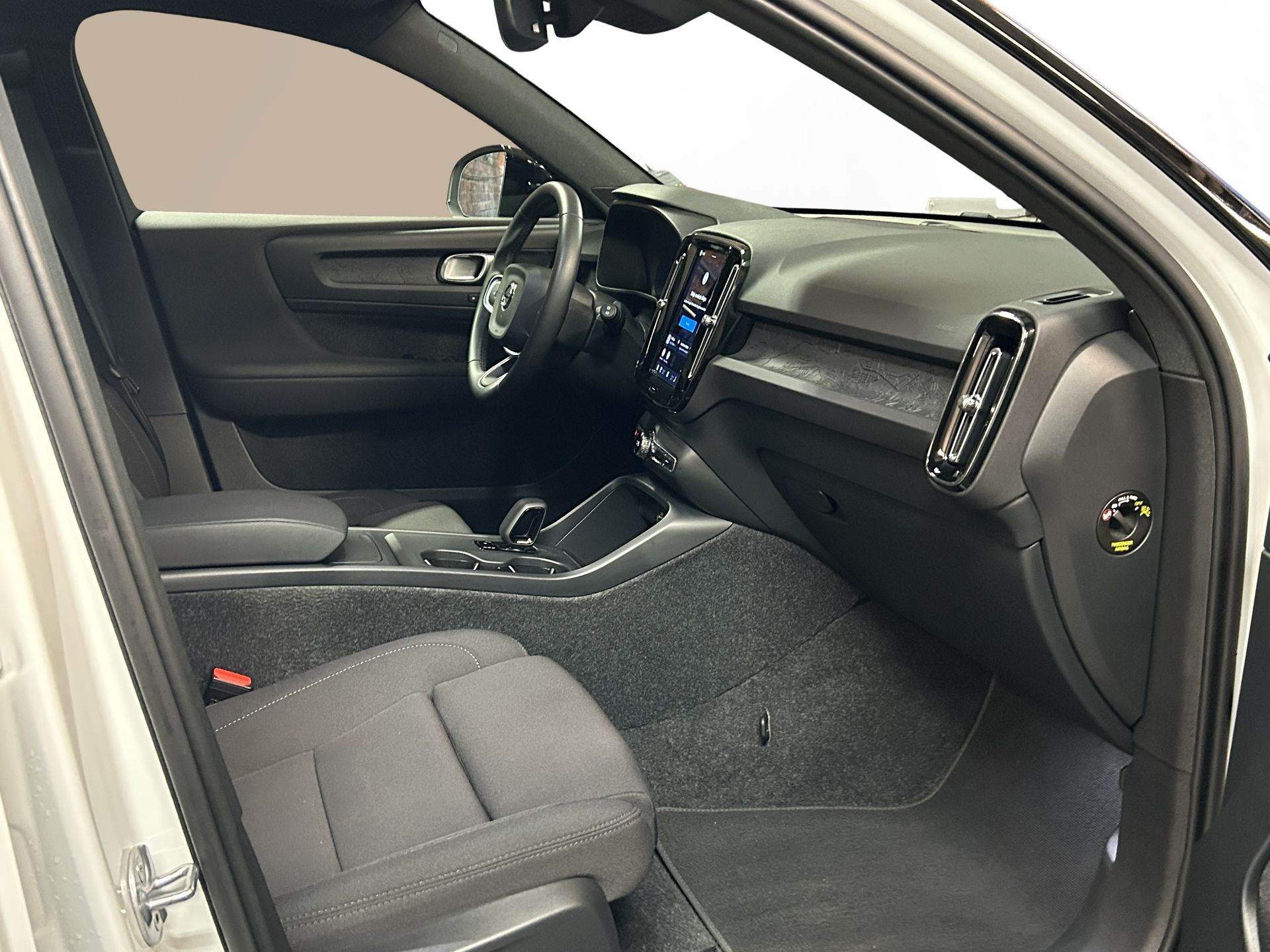Volvo EX40 2026, bild 7/10