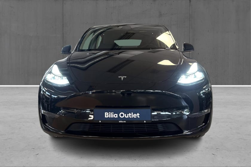 Bilde 2 av Tesla Model Y Long Range AWD Premium, Autopilot, H.feste