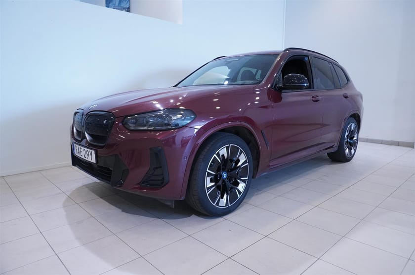 Bild 2 av BMW iX3 M-Sport, Dragkrok, Navi, Pano, Head UP