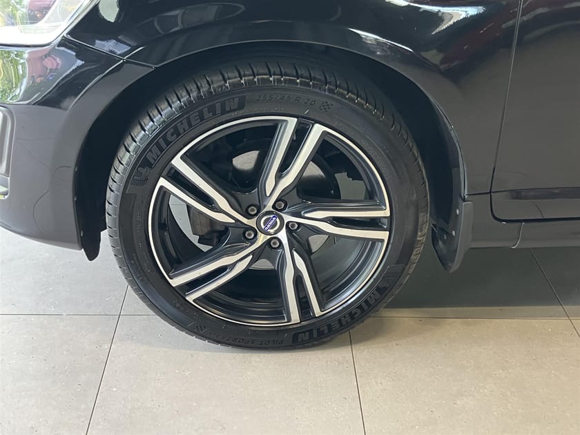 Bild 4 av Volvo XC60 D4 R-Design, Drag, Taklucka