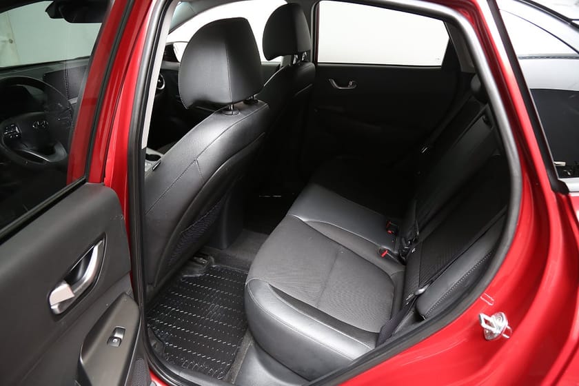 Bild 5 av Hyundai Kona Electric 64 kWh Essential 204hk Två-tons Lack Drag