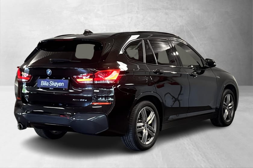Bilde 2 av BMW X1 xDrive25e M-Sport, Head-Up, Ryggekamera, DAB, Skinn