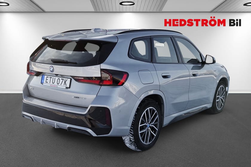 Bild 3 av BMW X1 xDrive30e